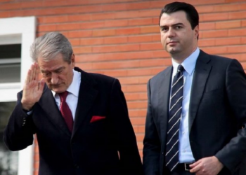 Publikohet rezultati i Referendumit: Ja votat për shkarkimin e Lulzim Bashës në çdo qytet