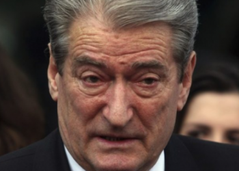 Doktor, po luan me “zjarrin”…