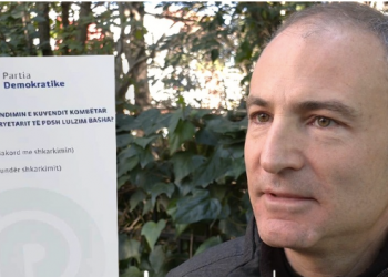 Referendumi për Bashën në ambiente private, Bumçi: Pas 18 dhjetorit rikthehemi në seli. Vuçiçin e presim me protesta