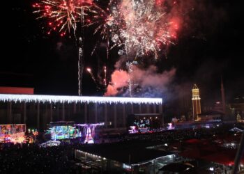 “Mos e humbisni”/ Veliaj zbulon detaje nga festa e ndërrimit të viteve: Do kemi një superspektakël fishekzjarrësh!