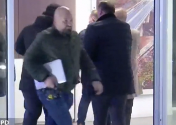Nis mbledhja e Këshillit Kombëtar të PD, do zëvendësohen mbështetësit e Berishës që janë shkarkuar. Emrat