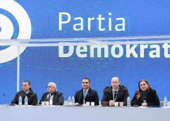 Komisioni i Rithemelimit: Në orën 11:00 shpallim rezultatin për shkarkimin e Bashës