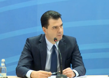 “Ligji për bashkëqeverisjen do të dërgohet në GJK”/ Basha thirrje Berishës: Njihe Kuvendin e PD!