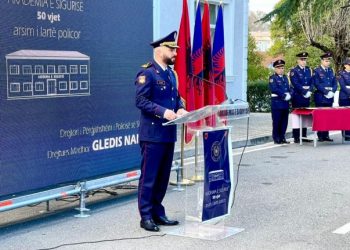 Certifikohen 443 policë të rinj/ Nano: Mision që kërkon sakrificë, duhet të jemi më të ashpër me kriminelët