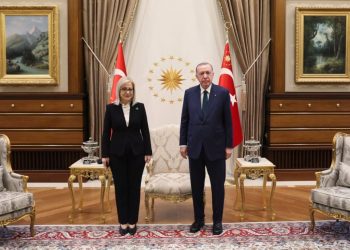 Nikolla vizitë zyrtare në Turqi, pritet nga Erdogan: Së shpejti në Shqipëri për përurimin e apartamenteve për familjet e dëmtuara nga tërmeti