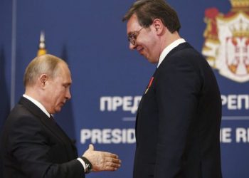 Pas vizitës në Tiranë/ Presidenti rus Putin i dërgon letër homologut serb Vuçiç: Interesat e popujve vëllazërorë…!