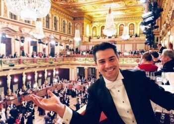 Gjermanët festojnë me Saimir Pirgun, tenori shqiptar koncert LIVE në ZDF mbrëmjen e ndërrimit të viteve