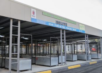 Hapet tregu i “Gabit” në Selitë / Veliaj: Kushte dinjitoze në hapësira të reja!