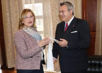 Ambasadori turk: Osmanët erdhën për të mbrojtur trojet shqiptare, të krishterët ishin në përplasje të përgjakshme