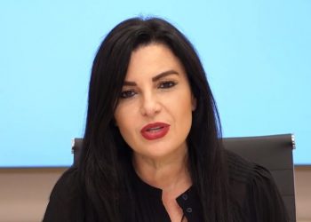 Vendimi i qeverisë/ Kriza energjetike, Shqipëria do ndihmojë Kosovën në dy ditët e festës. Balluku: Do na kthehet në verë