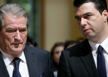 Lulzim Basha i bën ftesën e hapur Sali Berishës: Eja në Kuvendin e datës 18, me 11 nuk do të ndodhë asgjë