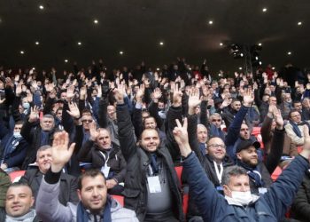 Kuvendi i Berishës, shkarkohet Lulzim Basha me 4446 vota, vetëm 36 delegatë e “mbrojtën”