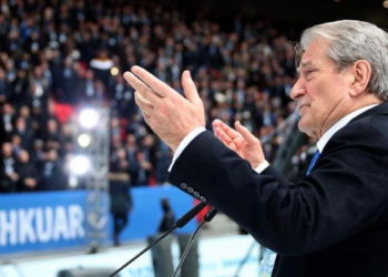 Sot priten përjashtime nga Basha/ Berisha-demokratëve: Ju pres të gjithëve në PD për të vazhduar betejën!