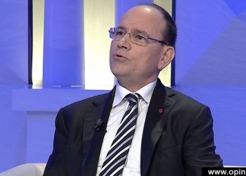 Nishani, i prerë me demokratët: PD-ja zyrtare është ajo që vendos Kuvendi i 11 Dhjetorit