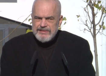 Rama tek “5 Maji”: 100 familjet e para futen në shtëpitë e reja, një ndër lagjet moderne të Tiranës