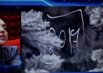 “Dilnin nga operacioni duke qarë dhe mua…”/ Einxhel rrëfen sëmundjen e nënës: Vuan nga Parkinsoni