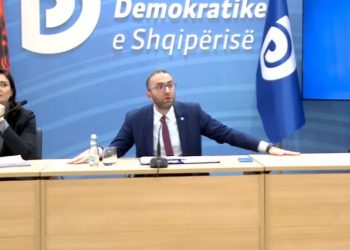 Referendumi i Berishës? Bardhi: Votuan kryetari i LSI-së, njerëzit e Doshit dhe Topallit