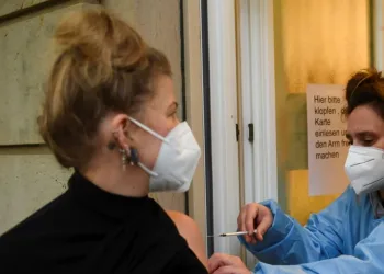 Gjermania do të lehtësojë masat për të imunizuarit me doza përforcuese