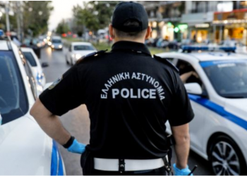 “30 mijë euro për t’u helenizuar”/ Shkatërrohet grupi i policëve në Greqi: “Pastronin” kriminelët shqiptarë