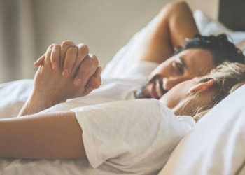 Nëse sot keni ndërmend të bëni seks, mos bëni asnjë nga këto veprime