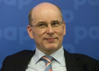 Grusht shteti i rremë