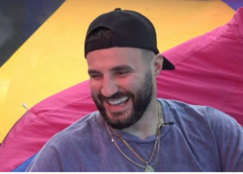 E harroi Sarën? DJ PM komenton në foton e këngëtares së famshme