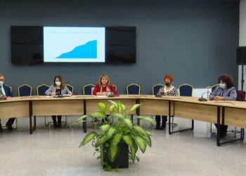 Omicron në Shqipëri/ Komiteti Teknik: S’ndryshojnë masat, nata e ndërrimit të viteve pa orë policore