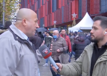 A do shkoni te selia e PD? Pjesëmarrësi në Kuvend: E di gjiganti Sali Berisha, ne do bëjmë çfarë të dojë ai