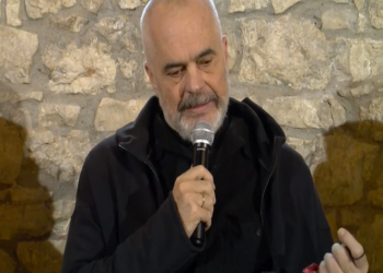 “Deri në 50 mijë dollarë grant nëse rindërtoni shtëpinë e vjetër”/ Rama apelon: Aplikimet nisin në janar