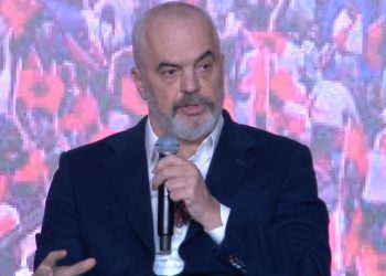 Batutat e Ramës: Martesat nuk i bëjmë dot digjitale, duhet të vini fizikisht të thoni ato fjalët…!