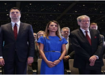 “Luli kopje e shëmtuar e…”/ Hajdari: Zhgënjimi i demokratëve u mbajt i fshehtë se Basha ka pasur bekimin e Berishës