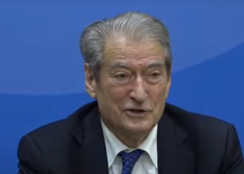 Berisha pas mbledhjes me Komisionit e Rithemelimit të PD: Është konferenca më e veçantë