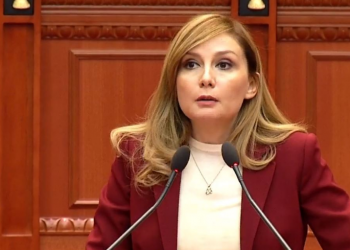 Afera e inceneratorëve/ Tabaku: Ai Fierit ka marrë dje 500 mijë euro nga Thesari. Sot duhet të ishin para drejtësisë edhe…