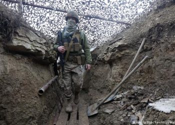 Putini po përdor ushtrinë për të demonstruar një fiksim të ri/ DW: Rusia lodhet nga lufta, ndërsa tensioni ushtarak me Ukrainën rritet