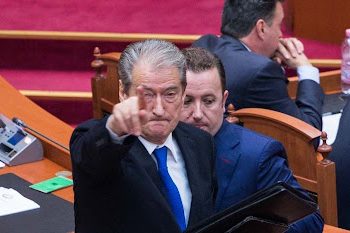 “La pas Sali Berishën”/ Ja kush është më i kërkuari në Google sot për sot në Shqipëri