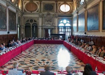 Opozita ishte kundër/ Komisioni i Venecias thotë fjalën e fundit: Të zgjatet afati i vettingut deri më 2024