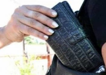 I riu vjedh të moshuarën në Tiranë, i hyri në zemër dhe në shtëpi dhe i zhvati 135 mijë euro: Ki besim tek unë