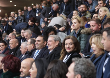 Nesër referendumi i Berishës për shkarkimin e Bashës/ Ngrihet Komisioni, kryetare Albana Vokshi