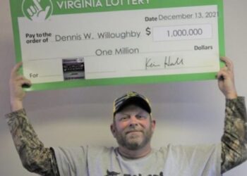 Babai më fatlum i momentit/ Shkoi për të blerë çokollata për fëmijët dhe u kthye në shtëpi me 1 milionë dollarë