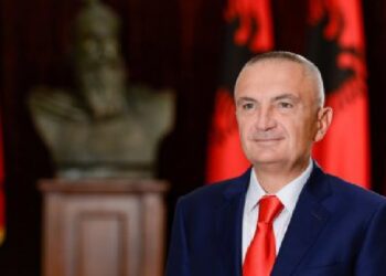 “Duhet reflektim i menjëhershëm”/ Meta për raportin e TI: Mungesa e llogaridhënies po detyron shqiptarët të largohen!