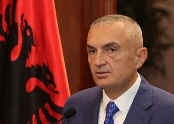 Kërcënimi i Kushtetueses/ Ja privilegjet që humbet Meta nëse shkarkohet