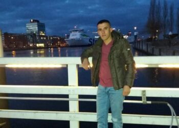 FOTO / Vdekja e 29-vjeçarit shqiptar në burg, familjarët kërkojnë të zbardhet e vërteta