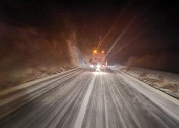 Reshjet e borës/ ARRSH jep njoftimin për situatën e rrugëve: Reduktoni shpejtësinë!