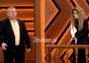 “Isha i papjekur”, pas deklaratës së vjehrrit i kthehet nusja: 70 vjeç u poqe?!