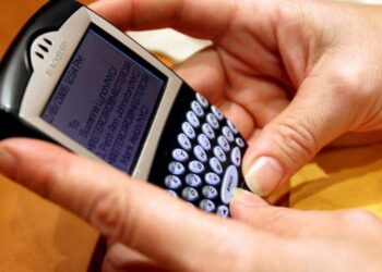 Teknologji/ Nga nesër këto lloj telefonash, nuk do mund të përdoren më!