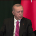 “Ah ç’më bëre me këtë pyetje”/ Gazetarja zë ‘ngushtë’ Erdoganin, Presidenti turk: Gjithçka sipas vëllazërisë…