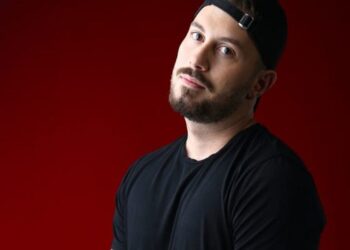 Po blihen komente pozitive për Donaldin?! Detaji që i futi të gjithë në dyshime, ja çfarë ka ndodhur në faqen zyrtare të Big Brother VIP