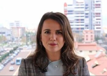 Reagon pas protestës Rudina Hajdari: “Situata është e rëndë dhe ka për të zgjatur”