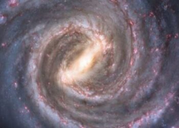 “Sinjale të pazakonta nga hapësira”/ Ekspertët të befasuar: Nuk kemi parë kurrë diçka të tillë