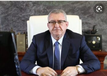 Tritoli në banesën e Armand Dukës, UEFA: Së shpejti udhëtojmë drejt Shqipërisë!